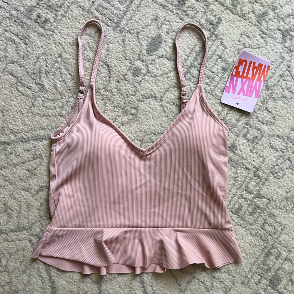 Kortni Jeane scoop back top